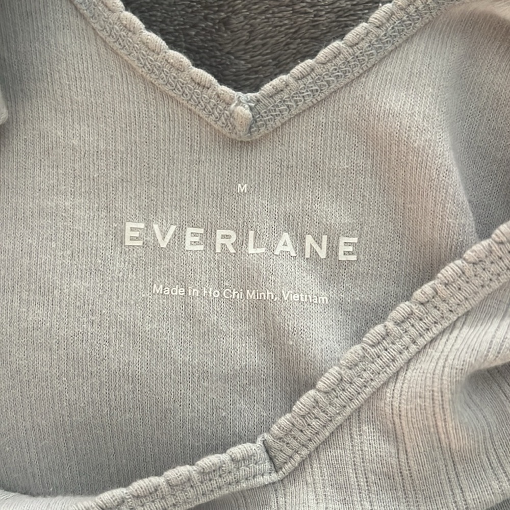 The Stretch-Rib V-Neck Tank - Picture 3 of 3